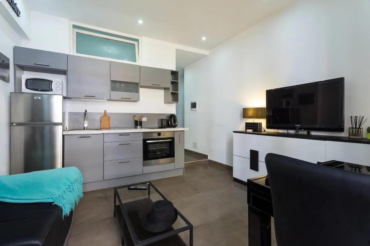 Feel - France 15 Apartamento